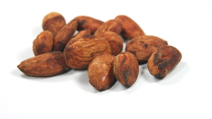 A daily small handful of almonds can help you reduce inflammation