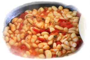 Pot stewing vegetables and legumes